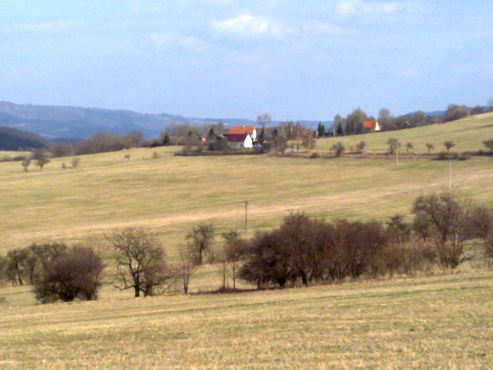 Sovolusky (pohled z kopce nad Radešínem) 2011